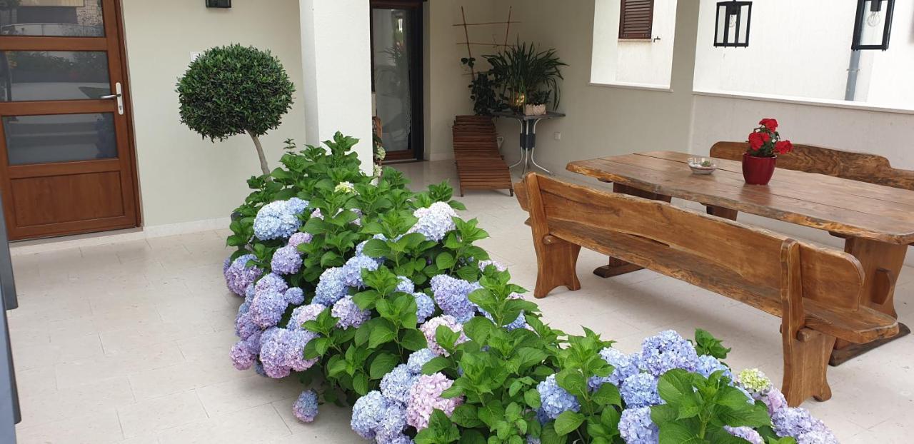 Haus Silvia Daire Rovinj Dış mekan fotoğraf